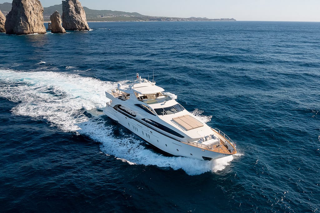 Ready to Sail? Your Comprehensive Guide to Cabo Yacht Charters! Cabo